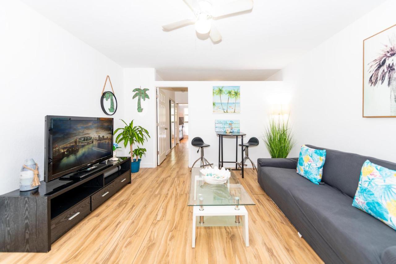 South Beach Apartments ไมอามีบีช ภายนอก รูปภาพ